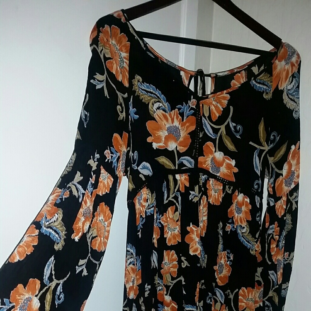 Patrons of Peace long sleeve short dress